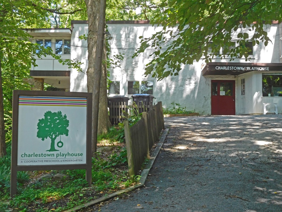 i-18-sep-beds-tour-playschool-dscn6059-lit